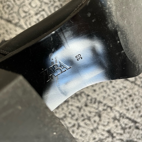 Zara Block Heel Boots - Picture 3 of 12